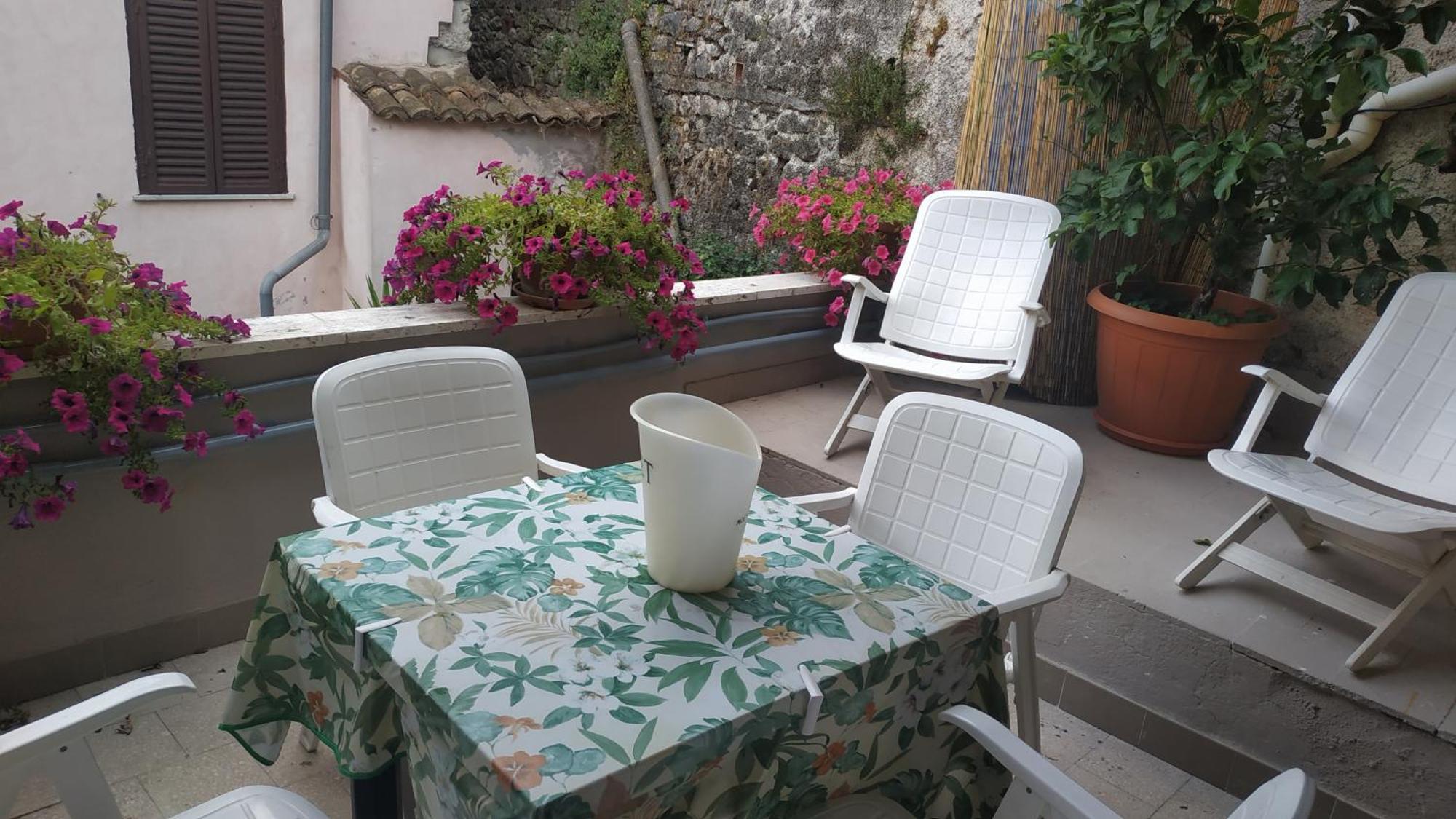 Il Ciclope Di Annalisa Apartment Alatri Luaran gambar